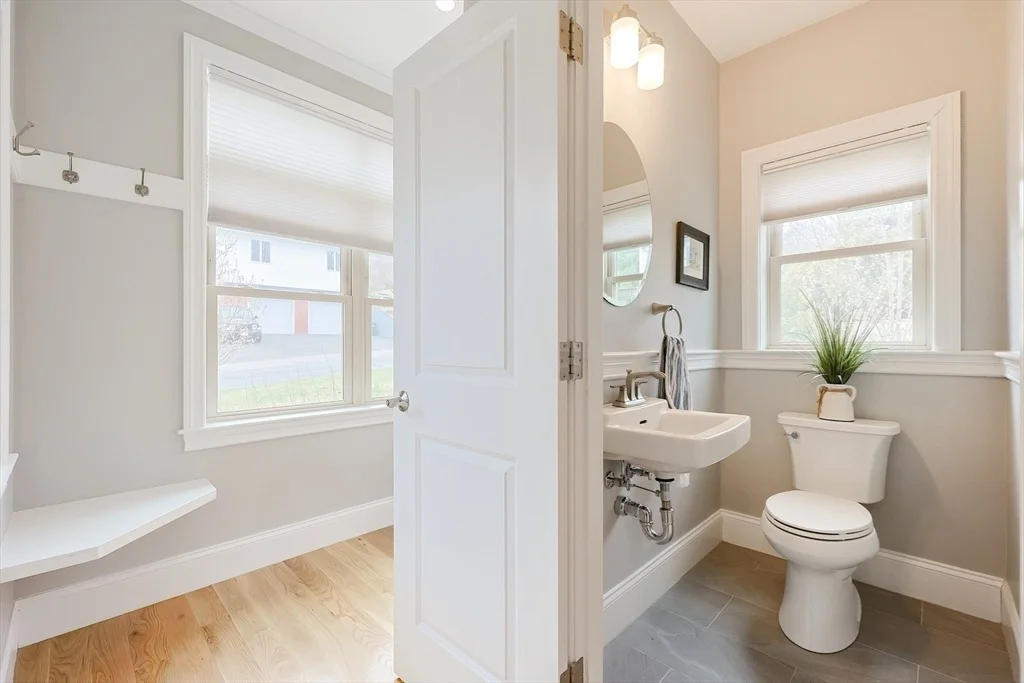 Photo of 7 Pheasantwood Dr