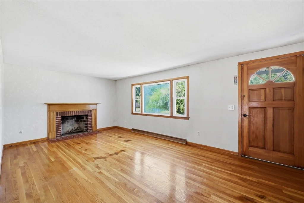 Photo of 199 Birch Road