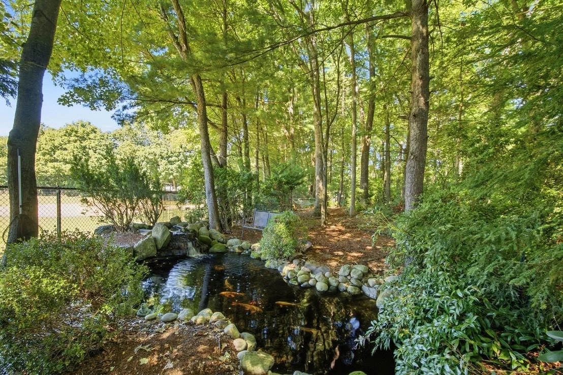 Photo of 64 Cambridge Cir