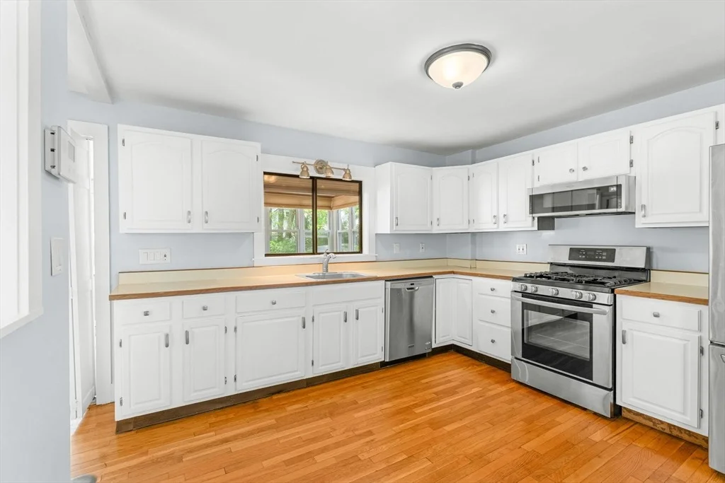Photo of 43 Chittick Rd