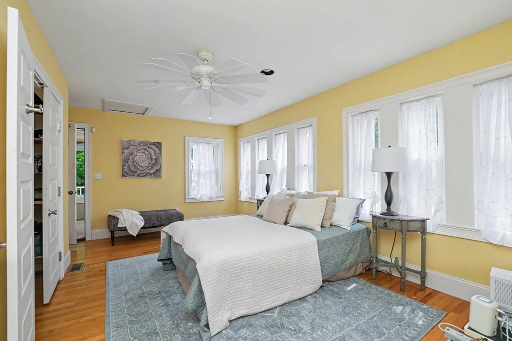 Photo of 83 Beacon