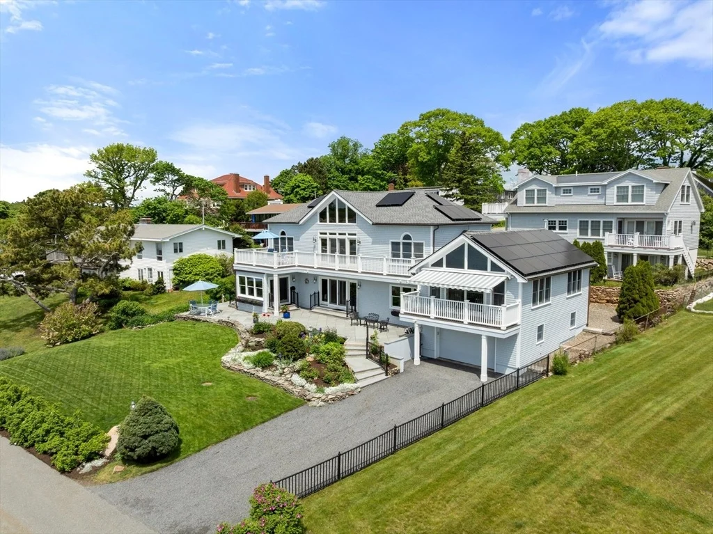 Photo of 35 Shore Rd.