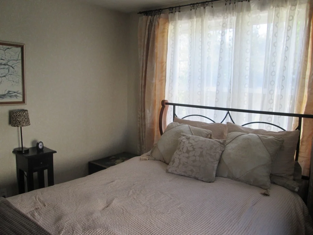 Photo of 28 Clairmont Ave