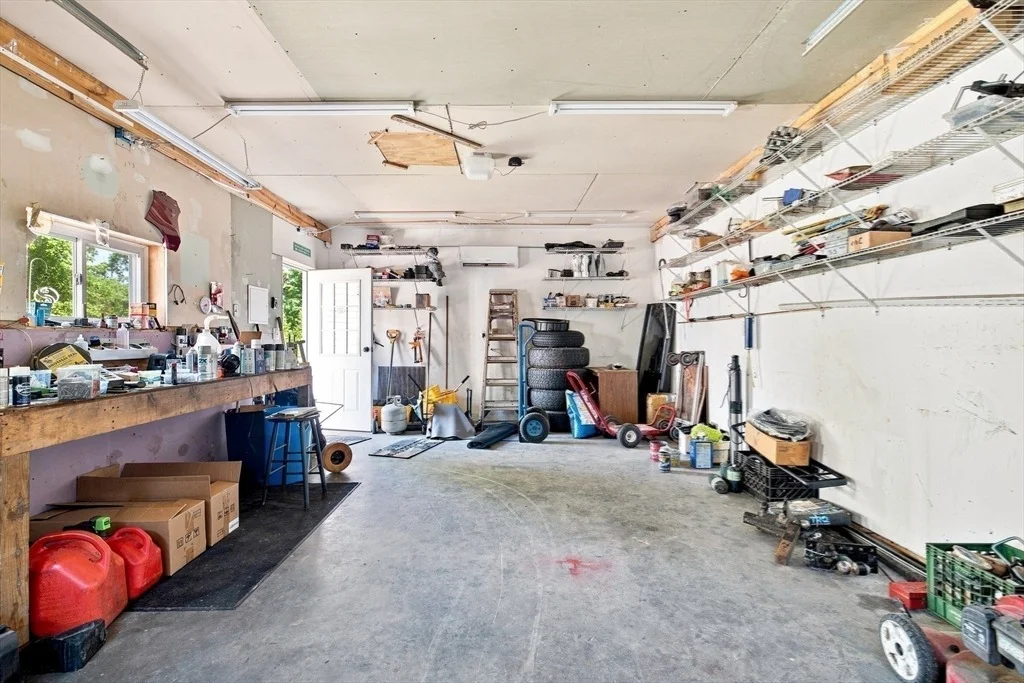Photo of 298 Neck Rd