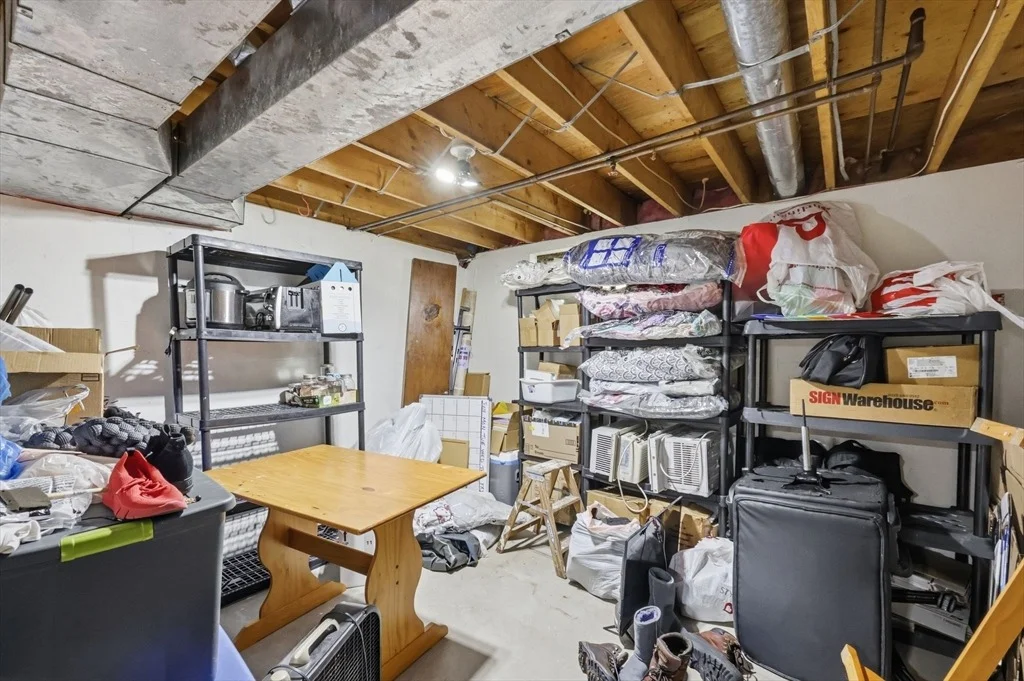 Photo of 164 Arnold Ave