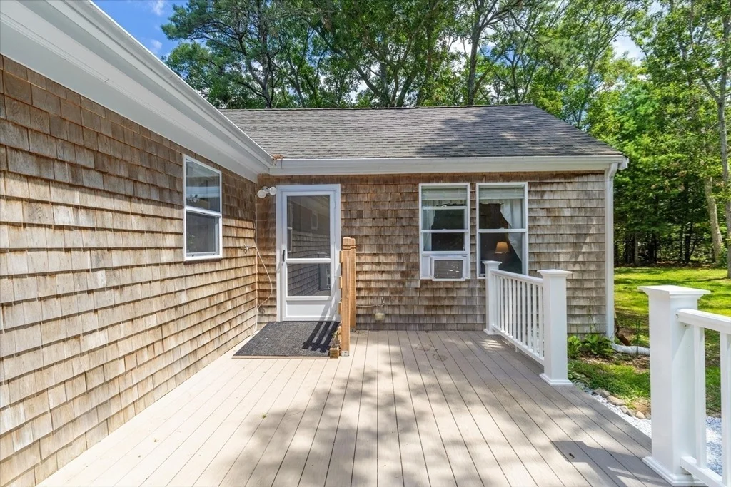 Photo of 15 Melissa Ave