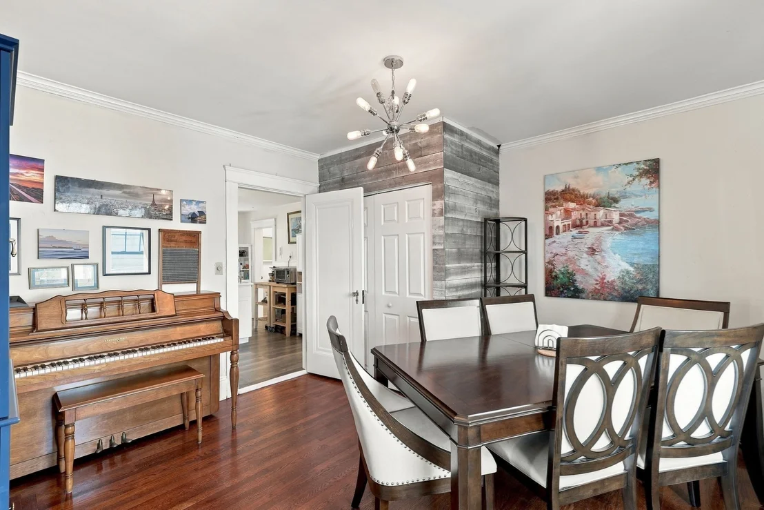 Photo of 43 Chilmark