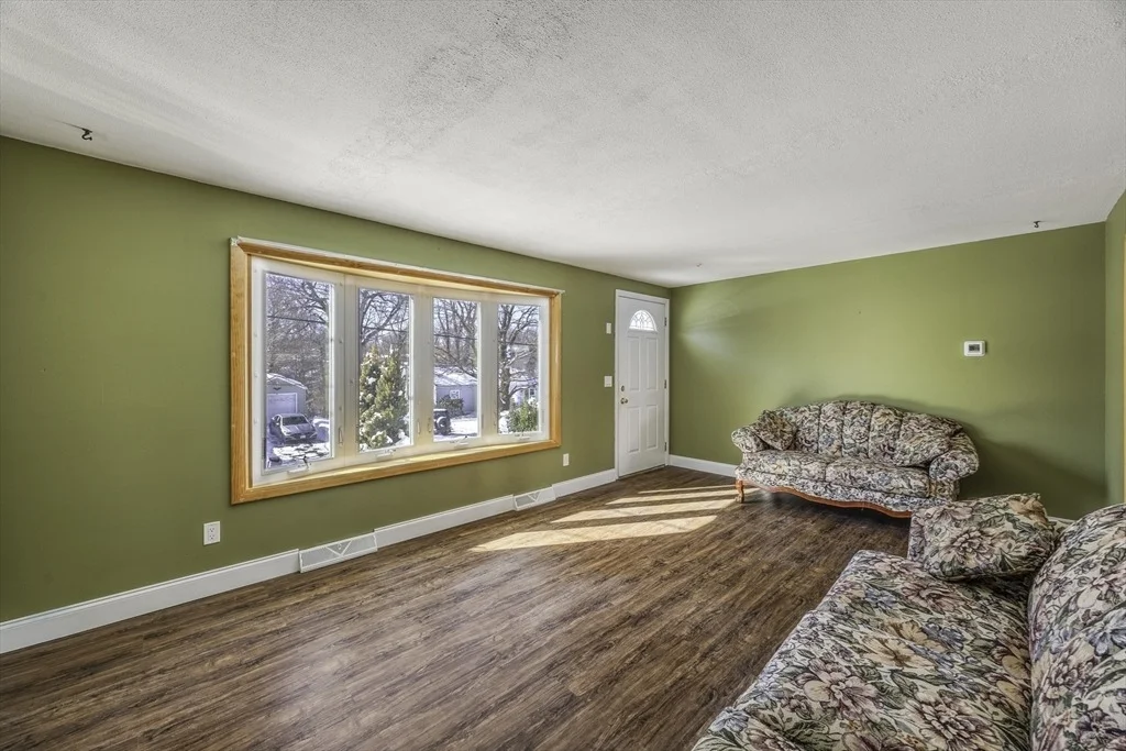 Photo of 460 Irene St