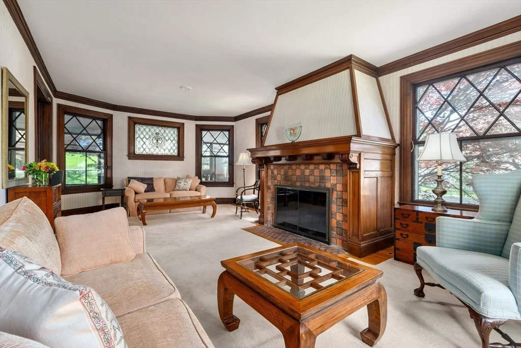 Photo of 121 State St