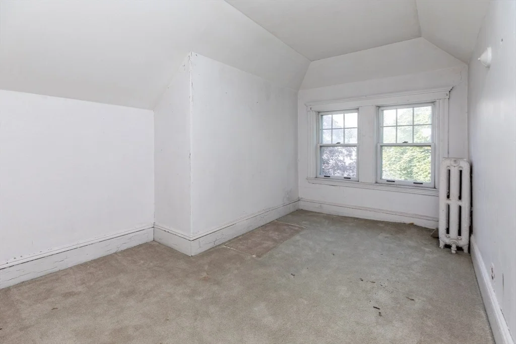 Photo of 62 Lowell Road