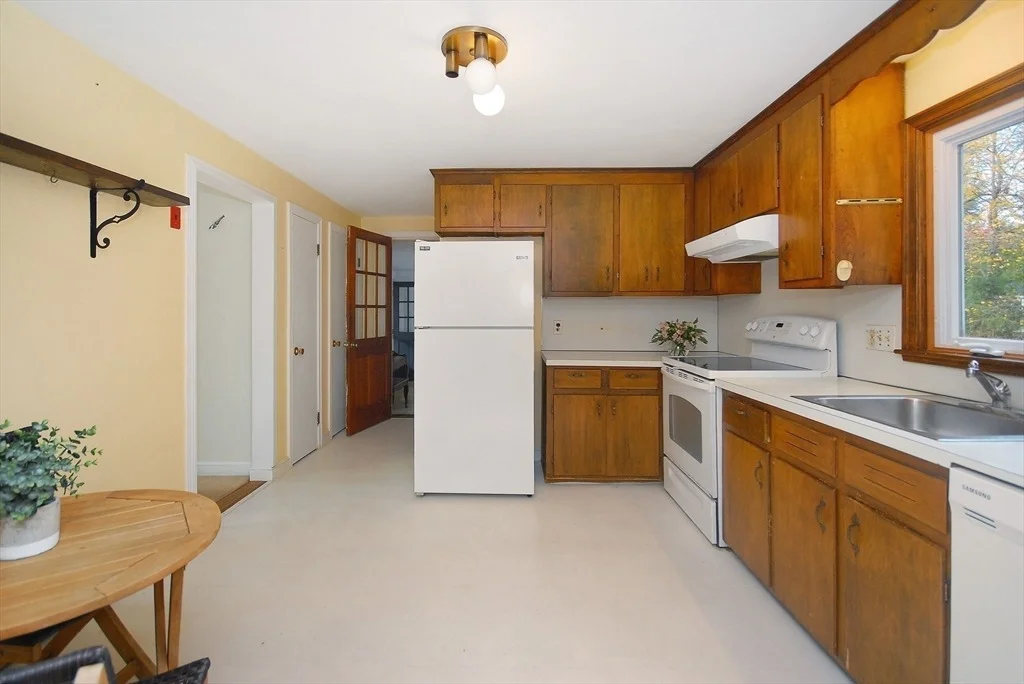 Photo of 70 Hillside Ave