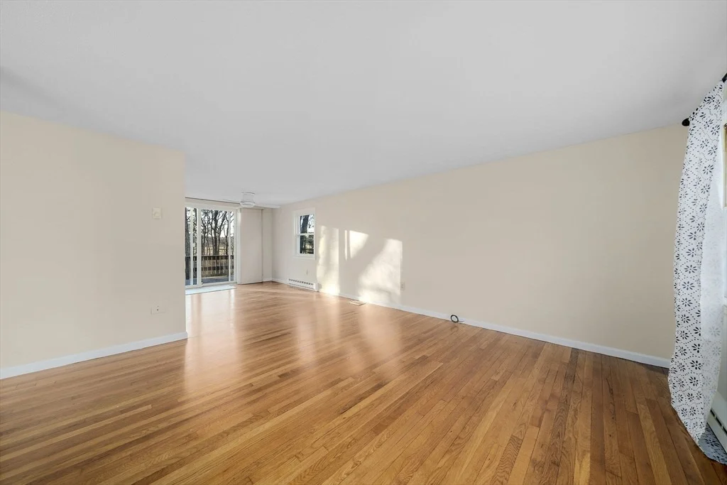 Photo of 38 Winthrop Dr
