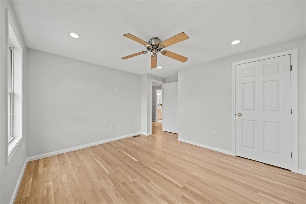 Photo of 23 Carle Dr