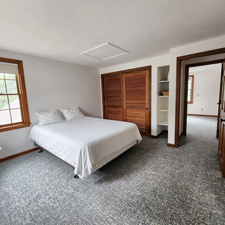 Photo of 143 Abbey Gate Rd