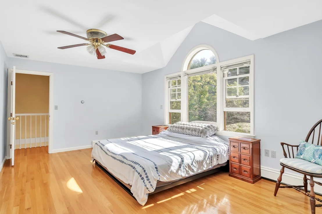 Photo of 9 Solomon Pierce Rd