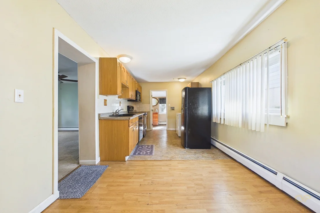 Photo of 7 Bayview Ave