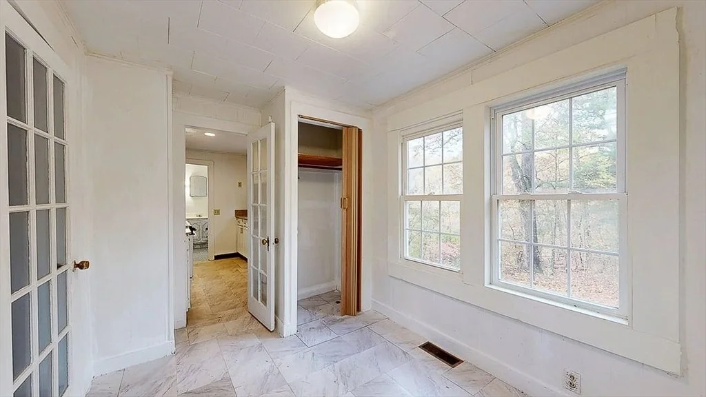 Photo of 450 Mount Wayte Ave