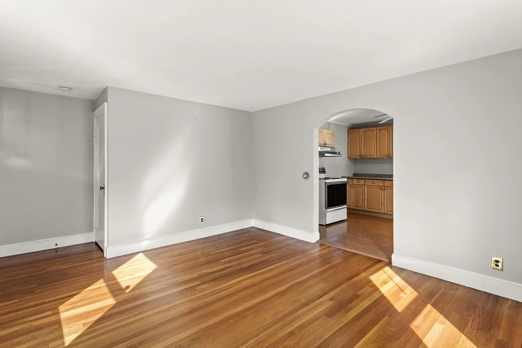 Photo of 57 Strathmore Rd