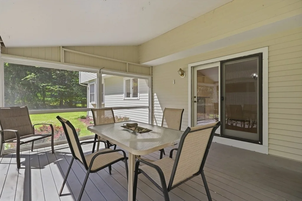 Photo of 27 Greentree Lane