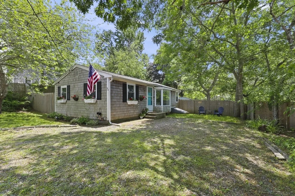 Photo of 46 Sunset Blvd