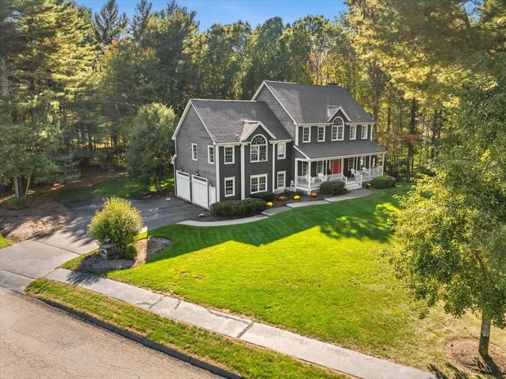 Photo of 1 Carlton Drive