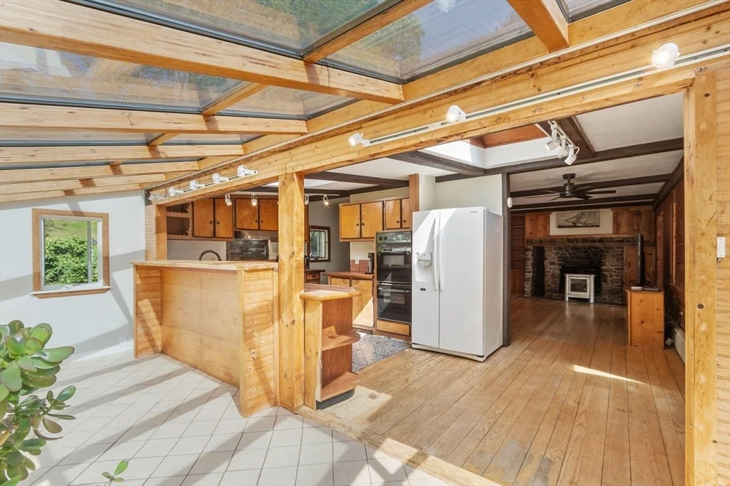 Photo of 21 River Rd