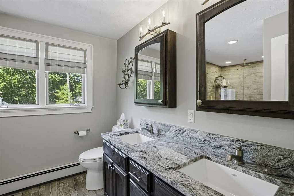 Photo of 36 Jackson Circle