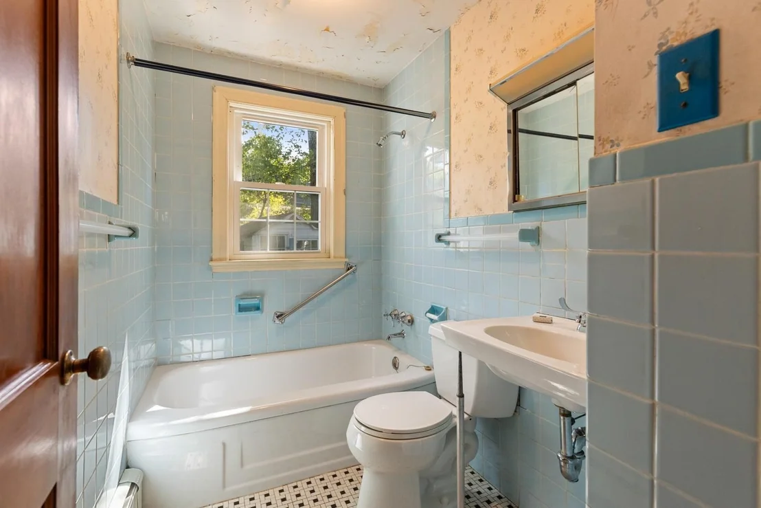 Photo of 40 Valentine Rd