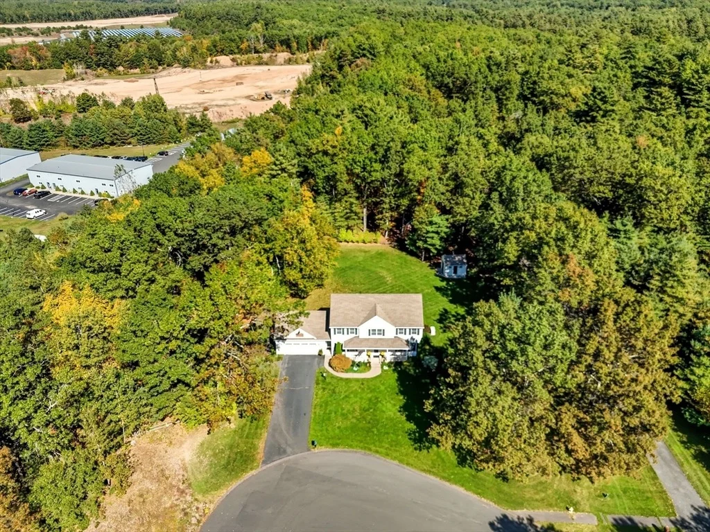 Photo of 20 Great Brook Dr