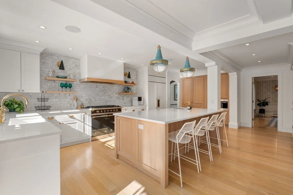 Photo of 24 Colonial Way