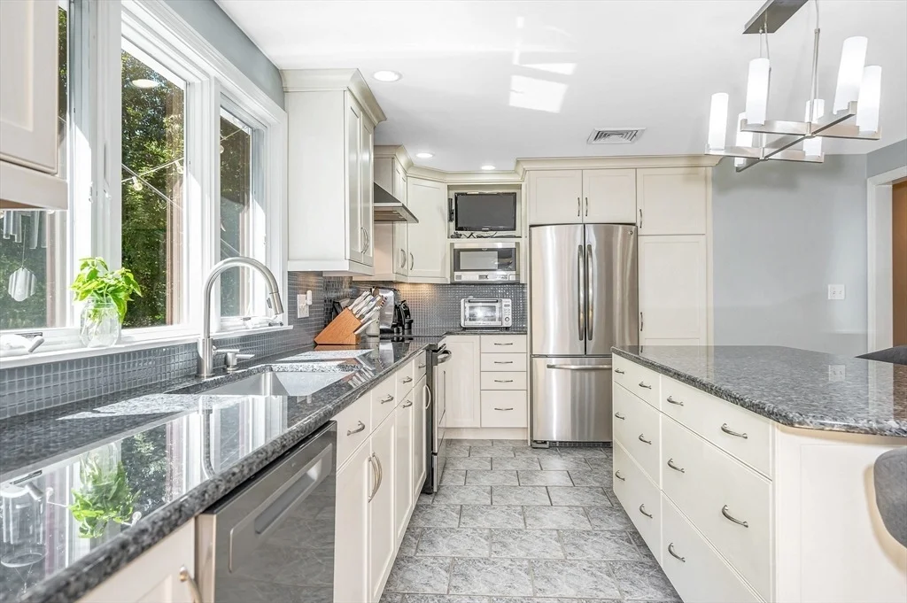 Photo of 66 Colburn Road