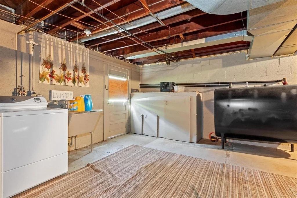 Photo of 5 Sasur St