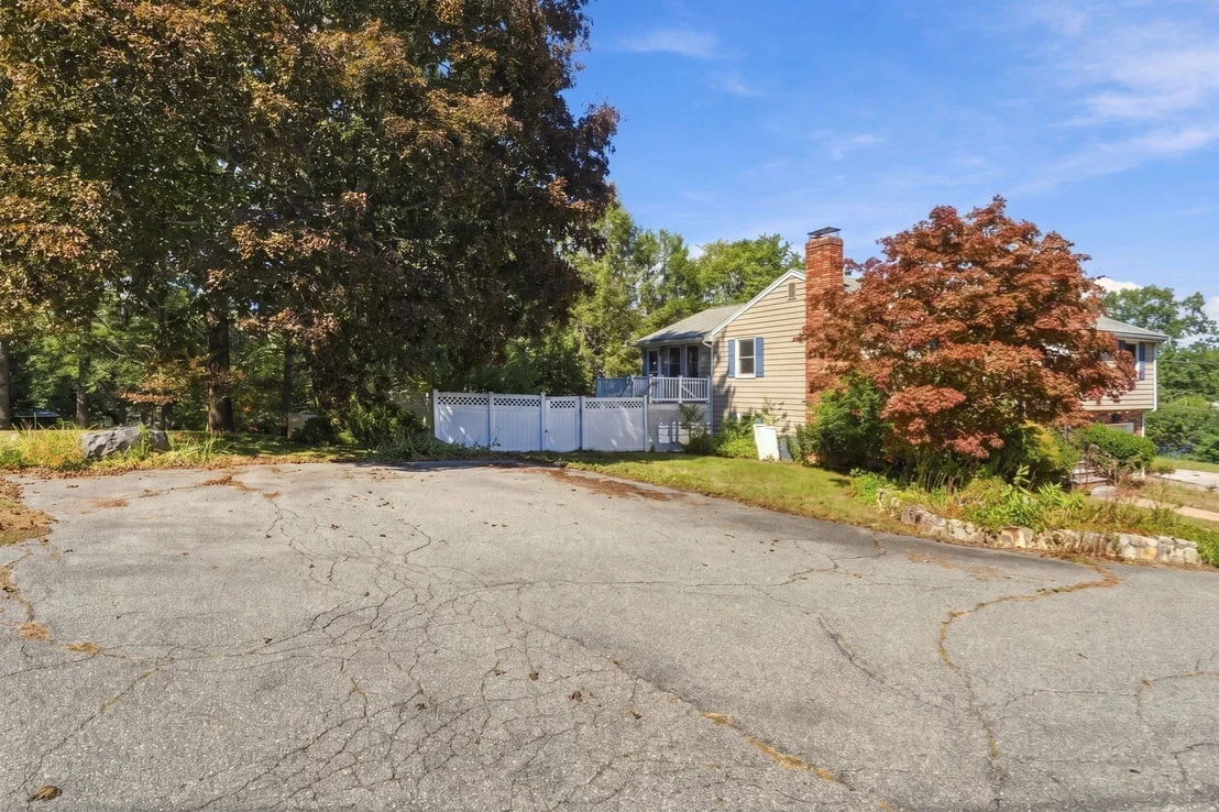 Photo of 1 Lisa Drive