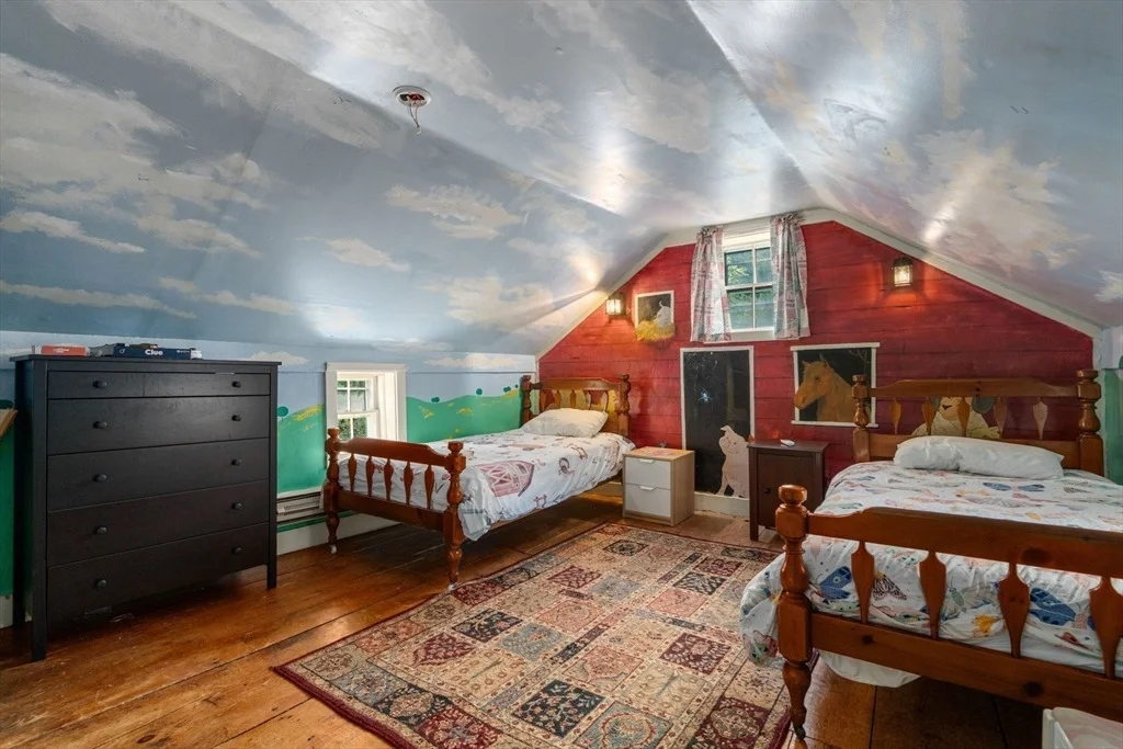 Photo of 120 Summer St
