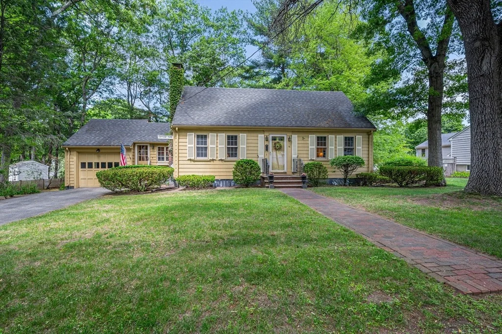 Photo of 16 Cottage Park