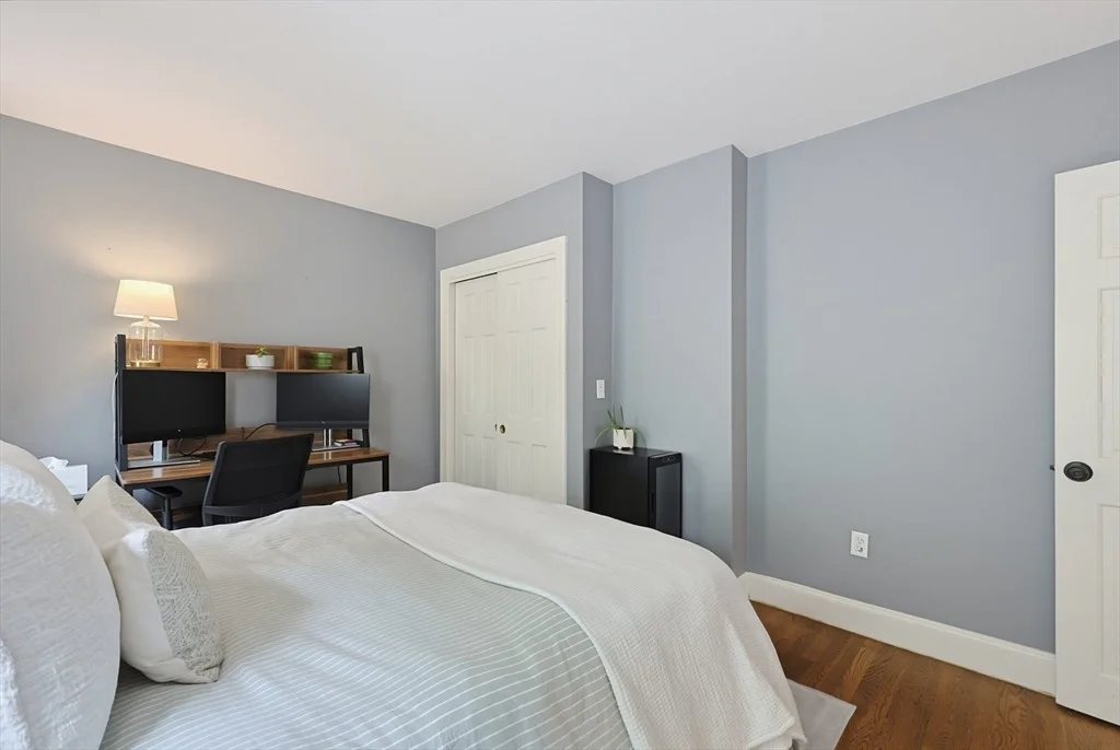Photo of Unit 4 at 89 May St