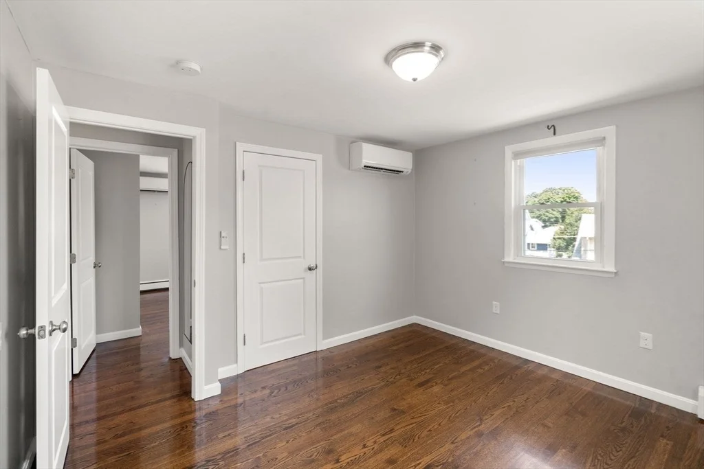 Photo of 38 Overlook Rd