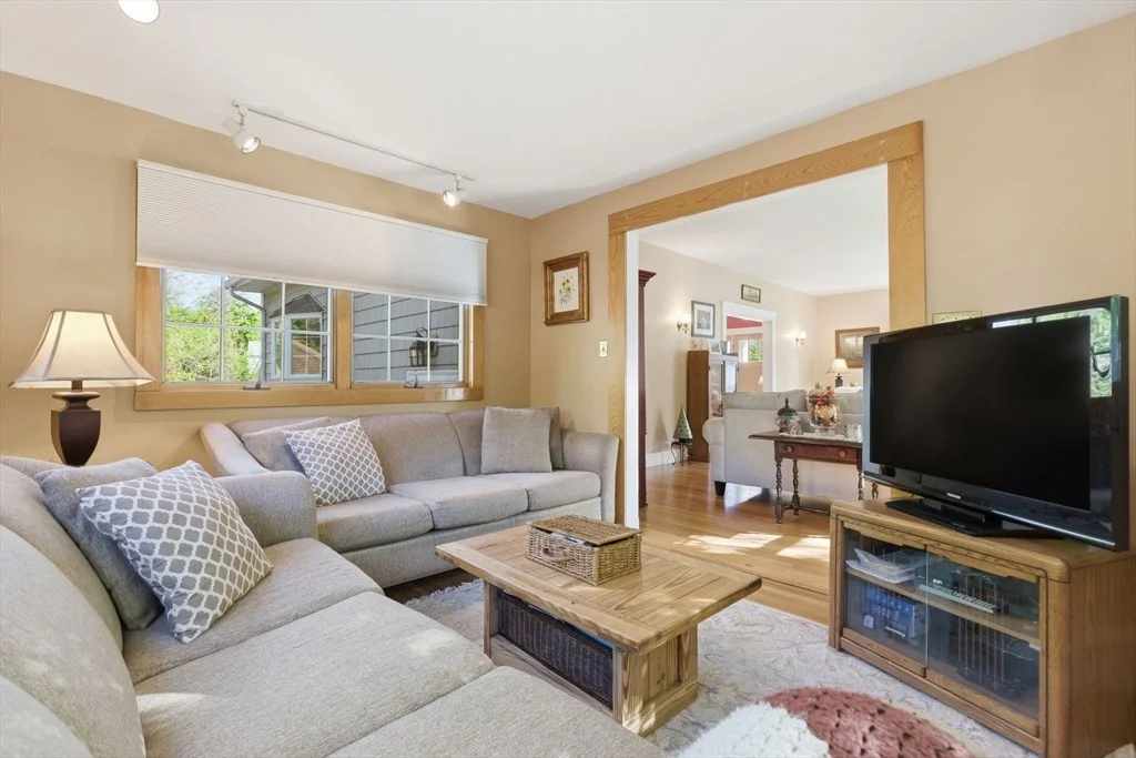 Photo of 181 Franklin St