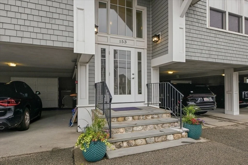 Photo of Unit 2 at 153 Jericho Rd