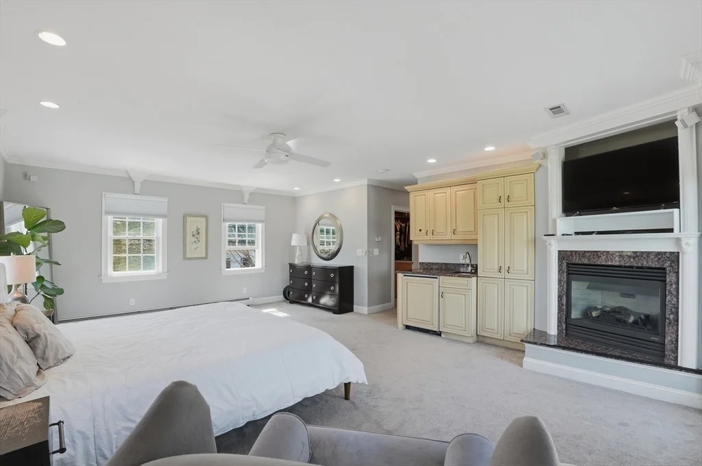 Photo of 183 Whiting Street
