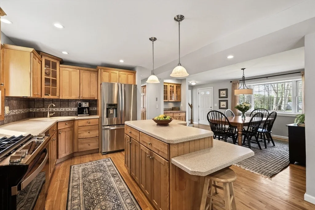 Photo of 9 Metacomet Road