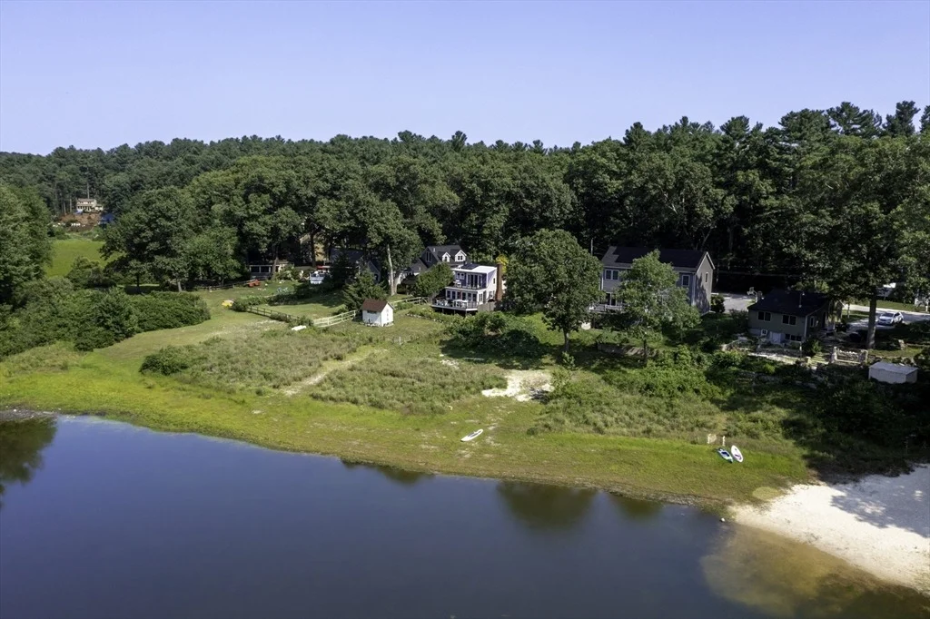 Photo of 39 Leland Rd