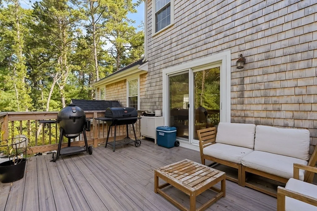 Photo of 17 Pond Edge Trl