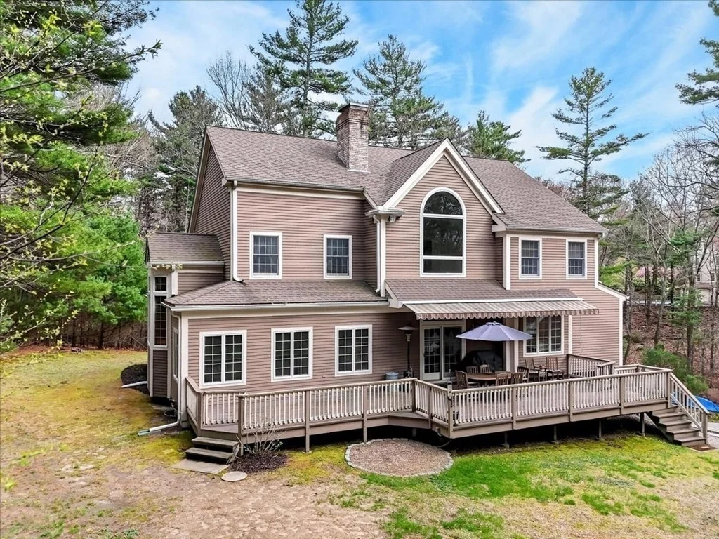 Photo of 17 Baltzer Dr