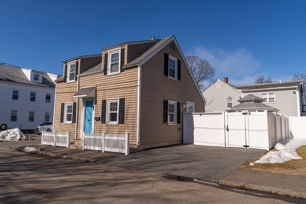 Photo of 68 Beaver St