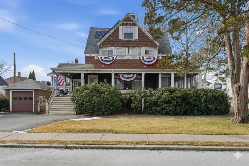 Photo of 4 Beach Ave