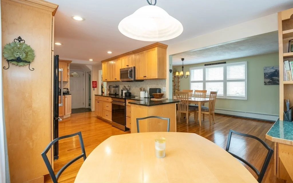 Photo of 189 West Shore Dr