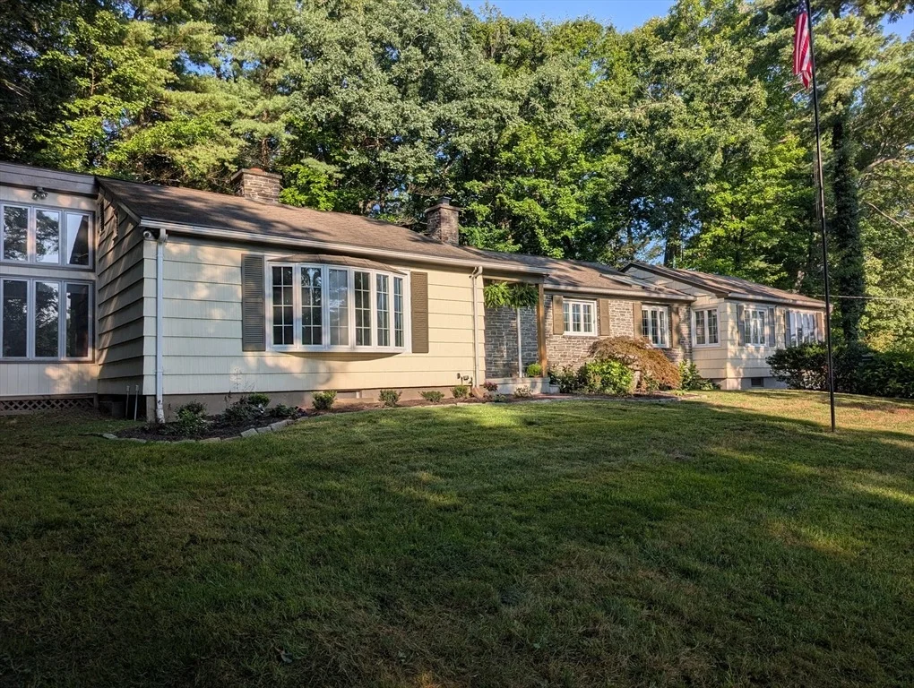 Photo of 37 Brookside Dr