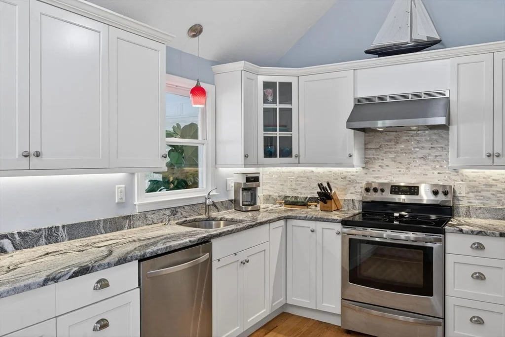 Photo of 3 Crestview Dr