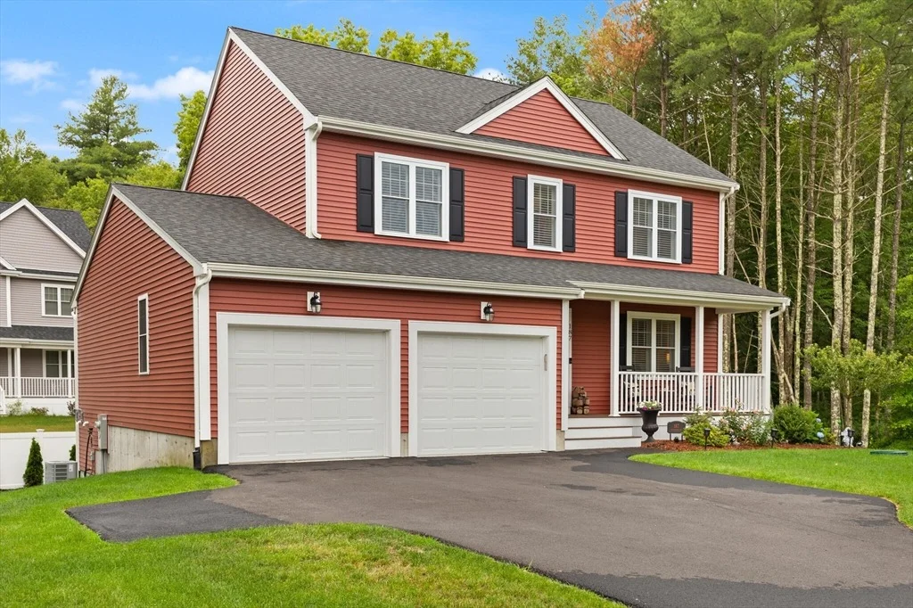 Photo of 187 Run Brook Cir